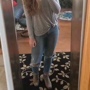 AMERICAN EAGLE high-waisted mom jeans!!